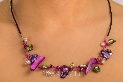 Ketting Purple stones en parels